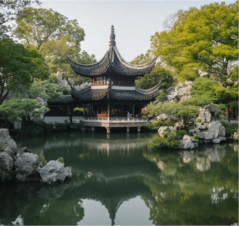 湘潭雨湖孤风建筑有限公司